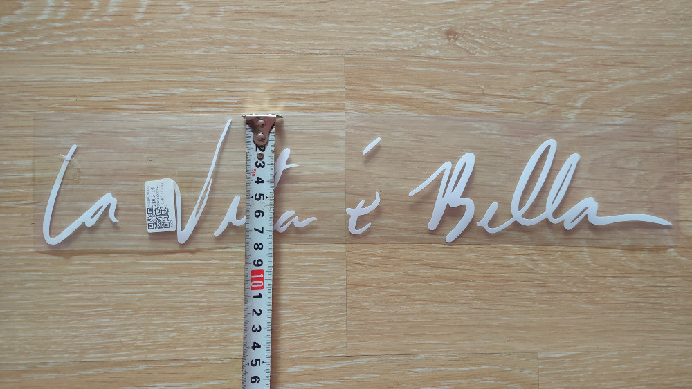 Стикер на авто La Vita E Bella Життя прекрасне Бе Київ - фото 3