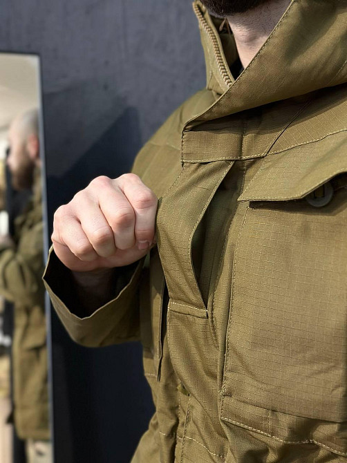 Тактическая куртка койот рип-стоп с карманами вентиляцией капюшоном молнией для военных Львов - изображение 5