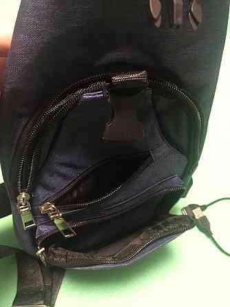 Мужская сумка тактическая через плечо синя (джинс) - размер сумки 30*20см, 4 кармана, с USB шнуром в комплекте Киев