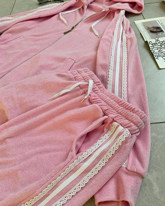 Жіночий стильний прогулянковий велюровий костюм, двойка Рожевий, 48/50 Одеса - фото 2