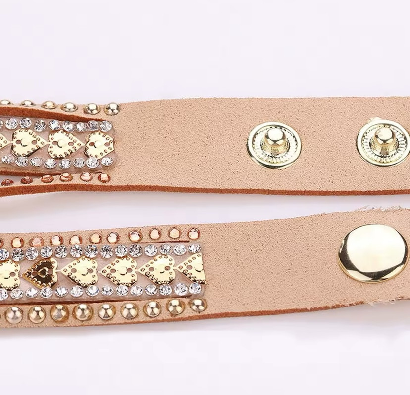 Годинник жіночий у вигляді Серця наручний годинник з браслетом зі шкіри чорний Київ - фото 3