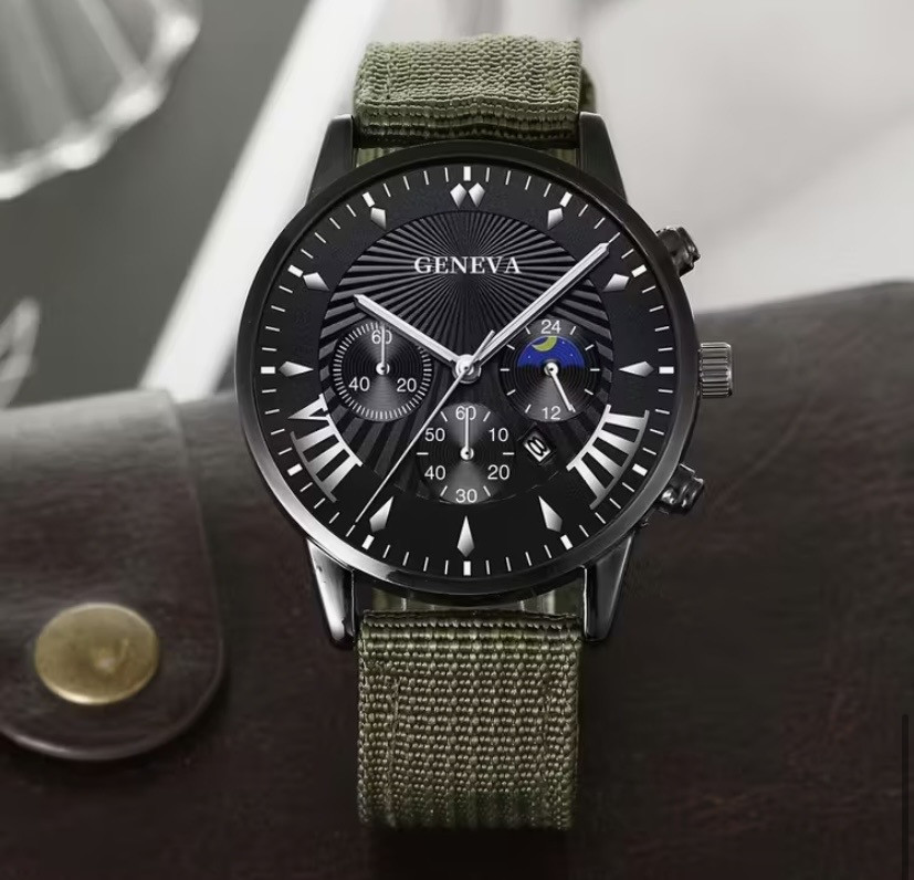 Подарунковий набір для чоловіків наручний годинник з 4 браслетами зелений Київ - фото 3