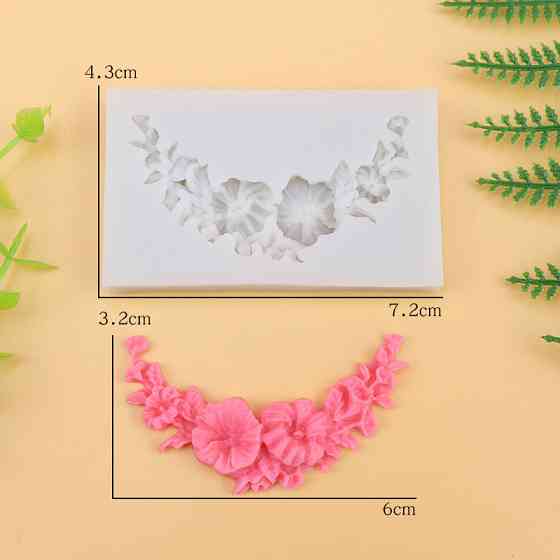 Молд силиконовый Цветочки 43 на 72 мм серый Киев