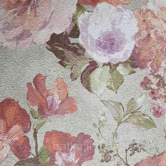 Шпалери вінілові на флізелін GranDeco Dorina метрові квіти великі рожеві, бузкові на пісочно оливковому тлі Київ