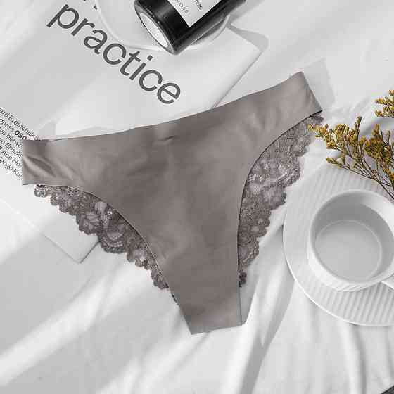 Набор бесшовных трусов с кружевом 3 штуки 44 черный хаки красный Киев