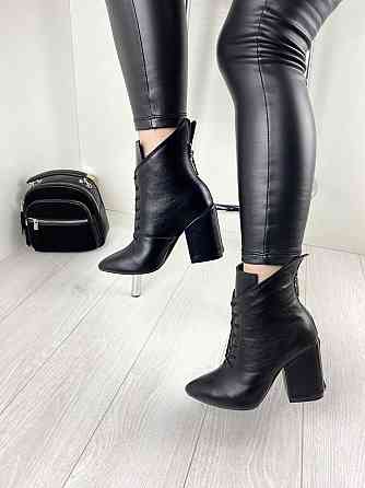 Жіночі черевики TWO STEPS чорні натуральна шкіра каблук 9.5см 37р. (2738) Коломыя
