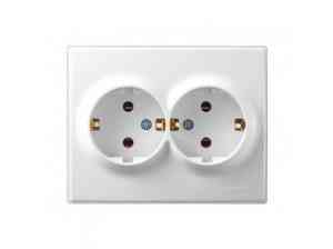 LESYA білий Розетка внутрішня 2-а із заземленням Лезард Житомир