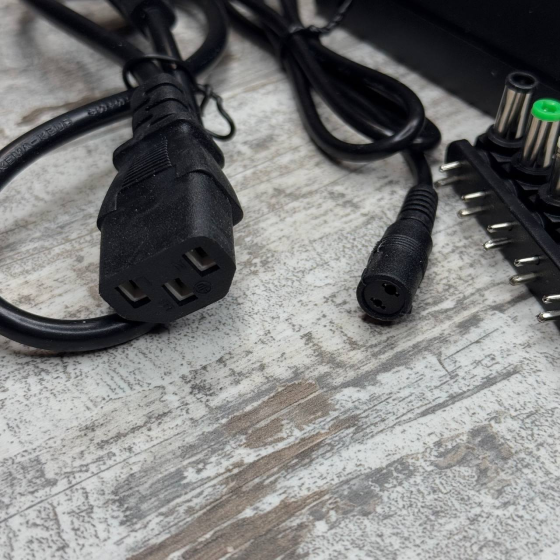 Универсальный блок питания 96 Вт, 12–24 В, до 4.5А, регулируемый адаптер с 8 сменными штекерами Киев