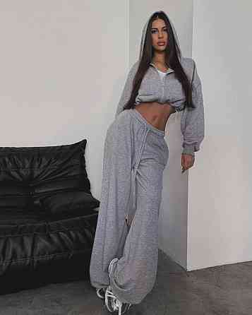 Жіночий утеплений спортивний костюм двійка тринитка на флісі Одеса