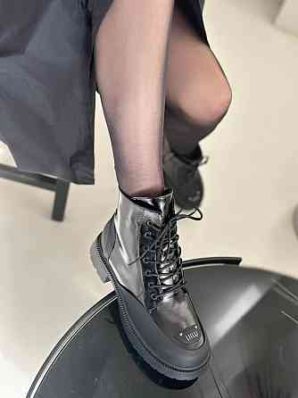 Olli Стильні жіночі черевики чорні з натуральної лакованої шкіри демісезонні р. 36-41 (6072) / Коломия