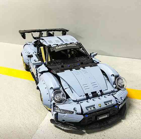 Конструктор машинка  Technic Porsche 911  975 деталей,в маштабі 1:14  975 деталей Порш 911 в коробці Киев
