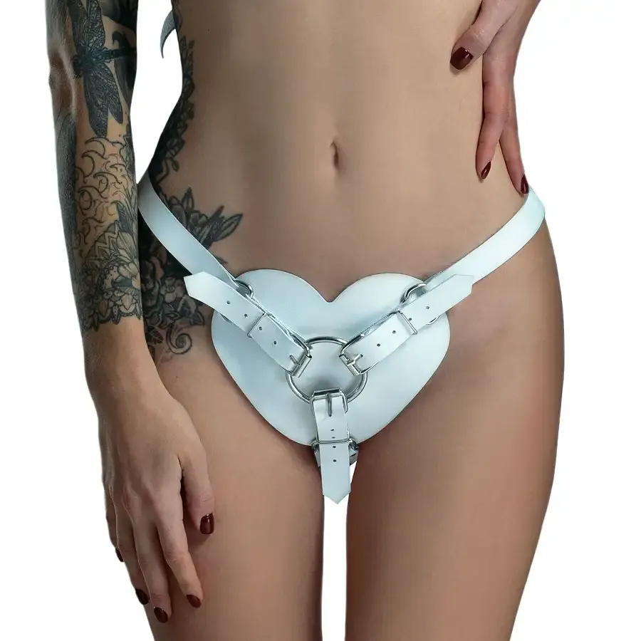 Трусики Серце для страпону з натуральної шкіри Feral Feelings - Hearts Strap-on Belt White Львів - фото 2