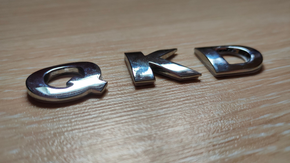 Металлические буквы Q .K .D на кузов авто не ржаве Киев - изображение 3