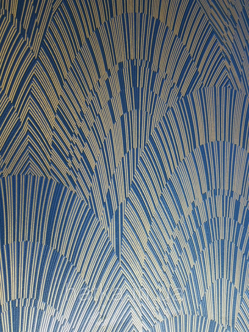 Шпалери вінілові на флізелін Marburg 82219 Giulia геометрія абстракція смужки півколо золотом на темно синьому Київ - фото 2