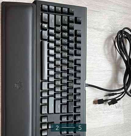Клавіатура Ігрова механічна: Razer Black Wiw Chroma V2. Київ