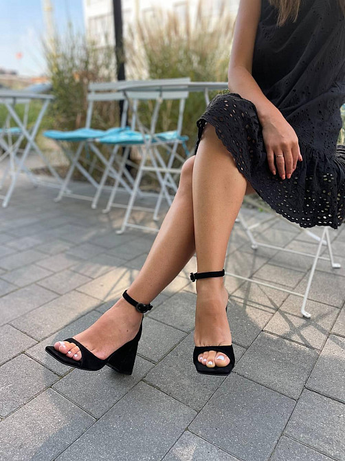 LIRIO Жіночі босоніжки чорні з відкритим носком літні з натуральної замші на підборах LIRIO L03 Коломия - фото 3