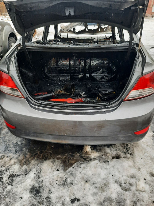 Задня панель (висвердлювана) Hyundai Accent 2011-2019 Київ - фото 1