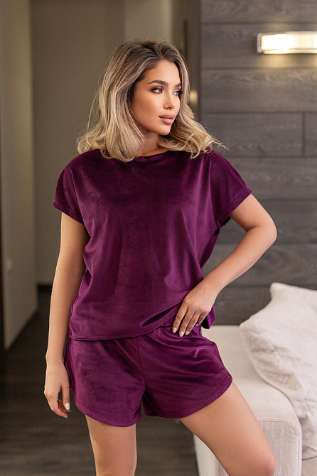 Велюровая пижами двойка футболка и шорты Mellow 54-56, Бордовый Киев - изображение 1
