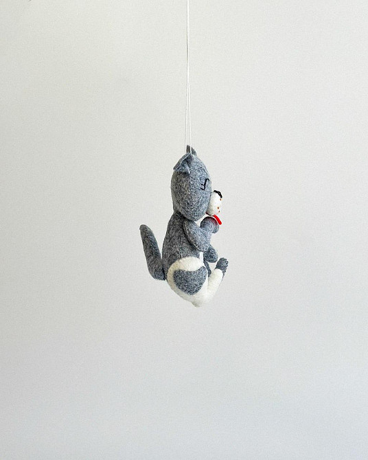 М’яка фетрова іграшка сірий кіт ручної роботи – безпечна розвиваюча іграшка Київ - фото 4