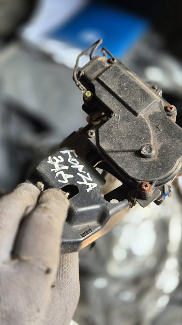 Замок багажника ЗАЗ Форза 2010–2015 Киев - изображение 1