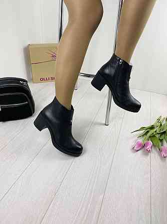 Injers Черевики жіночі INJERS чорні натуральна шкіра 39р. (1161) Коломия