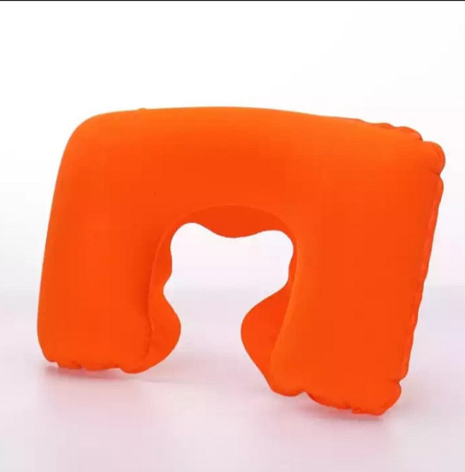 Подушка для подорожей помаранчева - розмір у спущеному вигляді 40*25см Київ - фото 1