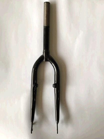 Вилка велосипедная жесткая (c креплением V-brake, 20) (черная) Мукачево - изображение 1