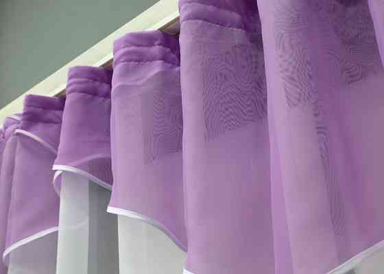 Кухонная тюль арка с ламбрекеном VR-Textil № 025к белый с сиреневым 280х170 см (52-0861) Киев