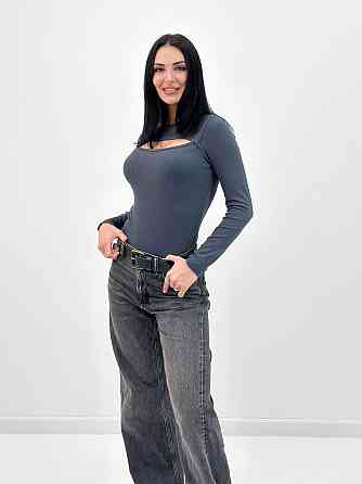 Трикотажная кофта с разрезом на груди Kiss 42, Графит Киев