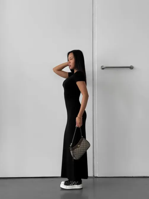 Платье идеально ложится на фигуру , мягкая ткань , очень эластичная. Одесса - изображение 9