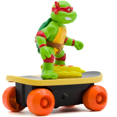 Игровой набор Funrise TMNT Черепашки-ниндзя классические Скейтбордист с лаунчером Рафаэль (71043) Винница - изображение 10