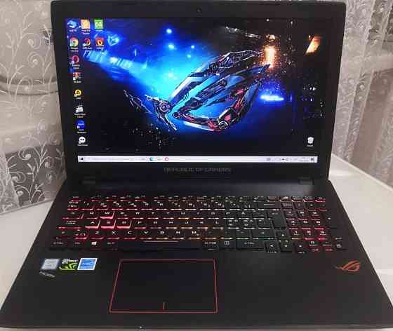 Ноутбук: ASUS ROG Strix /i7-7700HQ/ GTX1050Ti 4Gb./RAM16GB/ SSD+HDD. Киев