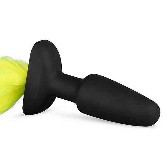 Анальная пробка с хвостом Silicone Butt Plug With Tail - Yellow Sex Aura Киев