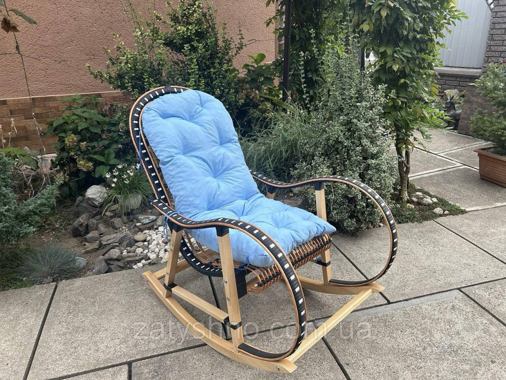 Кресло качалка  на подарок с голубой  подушкой Киев - изображение 1