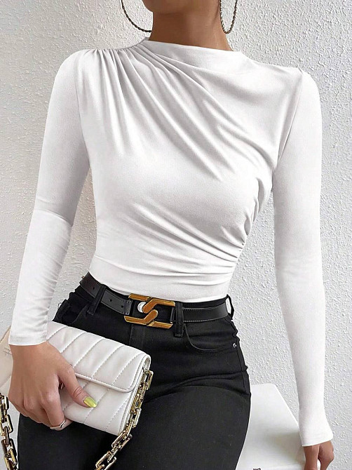 Женский базовый лонгслив с драпировкой микродайвинг Белый, 42/44 Одесса - изображение 1