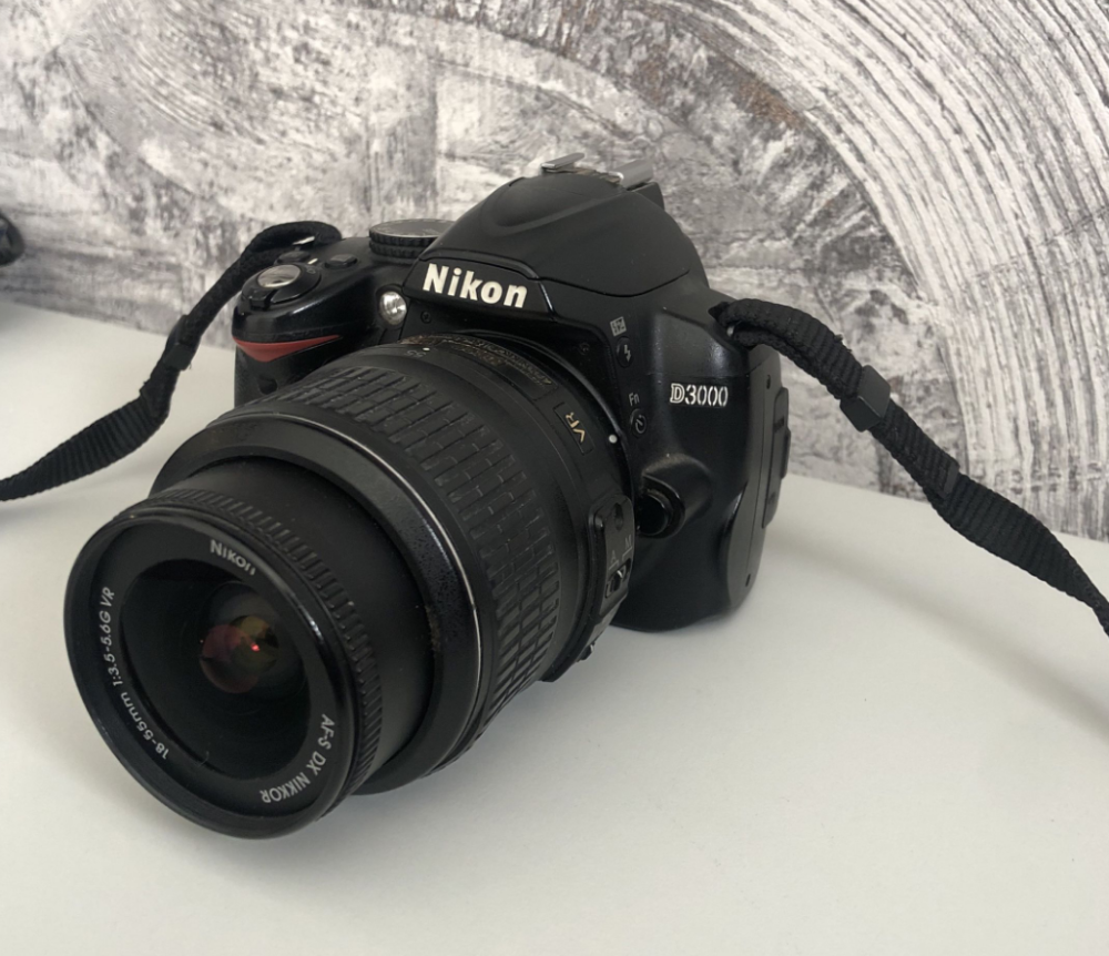 Фотоаппарат: Nikon D3000 + SD Киев - изображение 3