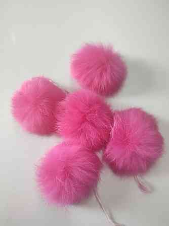 Хутряний бубон на шапку з кролика 7-8 см Малиновий Харків
