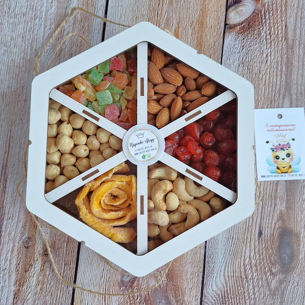 Подарунковий набір горіхів і сухофруктів у дерев'яній коробочці 450 грамів Одеса - фото 6