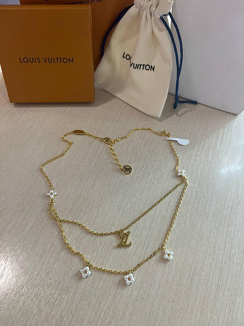 Двійне кольє Louis Vuitton з кулонами – вишуканість і стиль Одеса - фото 4