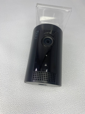 Б/в Компактная HD камера безопасности Ring Indoor Cam SUM4E5 Черного цвета с возможностью подключения Киев