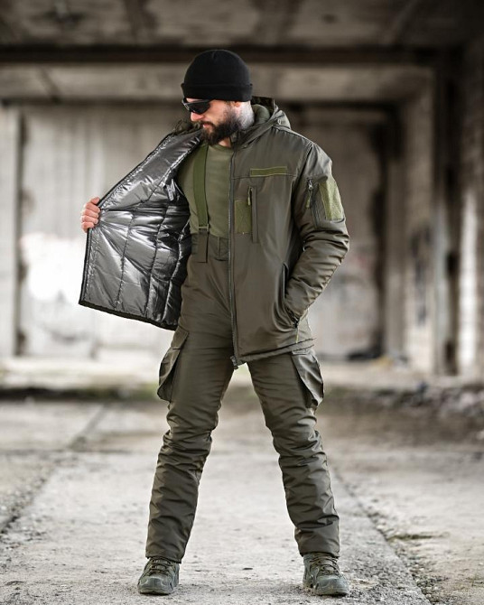 Зимний тактический мужской костюм хаки куртка штаны на синтепоне с подтяжками теплый закрывает поясницу 52 Одесса - изображение 1