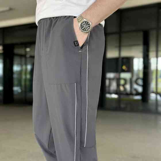 Чоловічі легкі джогери із софту темно-сірі Pobedov Weekend Київ