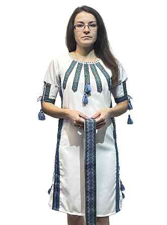 Жіноча вишита національна сукня з регулюючою шнурівкою по боках з синім орнаментом Київ