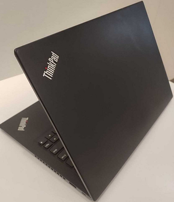 Ноутбук Lenovo Think Pad T490S/ 14/i5/ DDR4/ 8Gb./ SSD256Gb. Киев - изображение 2