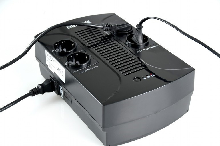 ДБЖ EnerGenie EG-UPS-002 850VA, Line Int., AVR, 4xSchuko, USB Чорний Харків - фото 1