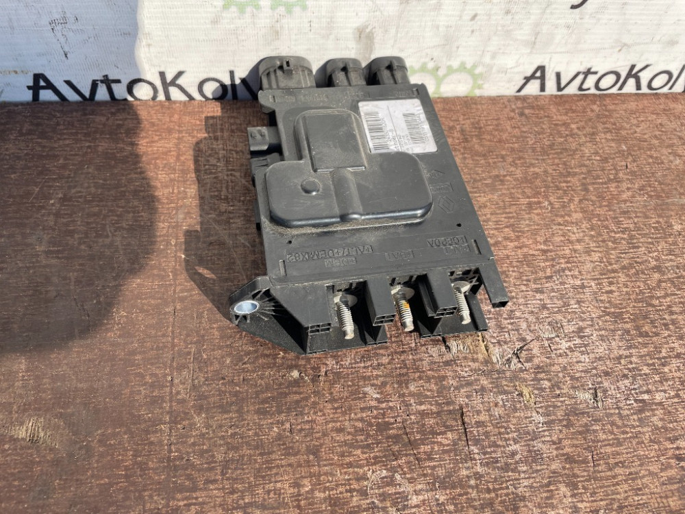 Блок АКБ Renault Trafic III 2014-2021 (243501820R) Ковель - фото 3