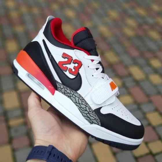 Мужские Термо Кроссовки Nike Jordan Белые Кожаные Джорданы Найк Еврозима (размеры:41,42,43,44,45) Видео Обзор Днепр