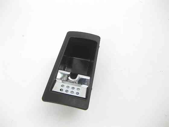 Mercedes-Benz  A2218130204 Вставка попільнички задньої правої дверної картки S-class short W221 S-class long V221 Одесса