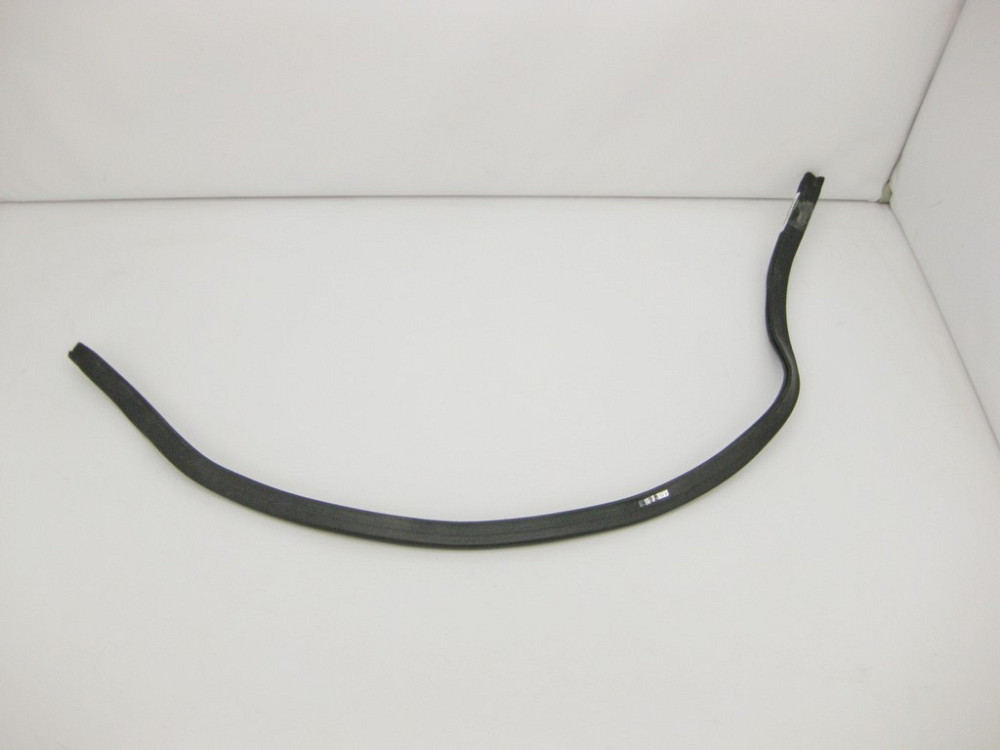 Mercedes-Benz  A1648890298 Ущільнювальна гумка середня на перегородці відсіку моторного ML W164 GL X164 Одеса - фото 3