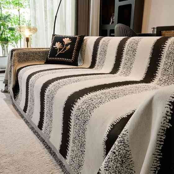 Плед покрывало для дивана и кровати,чехол накидка для мягкой мебели 180х230 см,бело-черный в полоску Каменец-Подольский